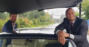 David Ramsey Instagram - Living our best life..
#arrowfinalseason