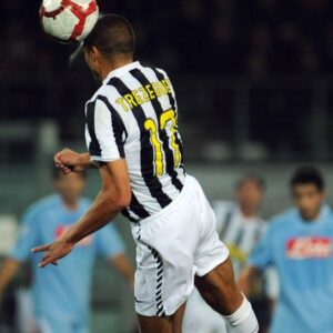 David Trezeguet Instagram - #Napoli vs #Juventus ricordi.. 
forza ragazzi ⚪️⚫️

#Trezeguet #SerieA #NapoliJuve