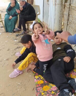 Davida Williams Instagram - More urgent aid for Palestinians. Please help them evacuate via the Linktree in my bio ❤️- 
@maryam__sendawi - a doctor currently in Egypt. She received word her mother was killed by bombs while cooking for the family and countless others she sheltered. Maryam’s 15 year old nephew ran to save her mother and was killed as well 
@acc_mohamed_t_shahla - a father of 2, an owner of horse stables, and an accountant. His pregnant horse was killed during the war and they all looked forward to the birth 
@muathjamal96 - a father of 2. One of which is 5 months old and his wife had to give birth without medication or anesthesia 
@basma_shahla - mother of 2. Artist/photographer with a linen line whose children are sick and horrified. 

We are personally responsible as Americans so this is our way of helping. Donate, follow them, share their stories