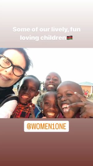 Dayle Haddon Instagram - Children know how to light up every moment, every day! They find the joy in the most simple things and remind us that joy is always there, no matter what..we just have to look for it. Joy is their superpower!! I’m inspired by these children who have so little and yet, hold so much. The world is theirs if we can support their dreams and help give them opportunities to fulfill them. I’m full of gratitude. @women1one #womenone #children #joy @thesimamaproject_ #educationmatters #wecanmakeadifference