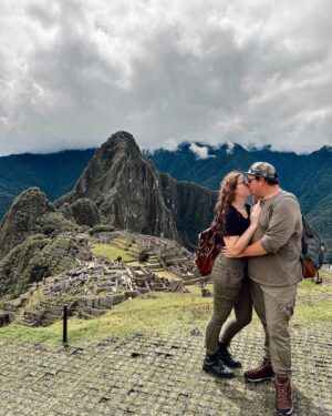 Daz Black Instagram - SHE SAID YES!!!! I am engaged dazzlers! The love of my life!!! 🥹❤️❤️❤️❤️ i love you all!