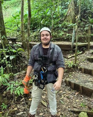 Daz Black Instagram - I’ve always wanted to see the Costa Rican rain forest. And now i’m here. Haven’t been bitten by anything yet 😂