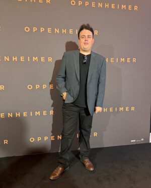 Daz Black Instagram - At the Premiere for #oppenheimer I hear this movie is the bomb 💣 Thanks for having me @universalpictures