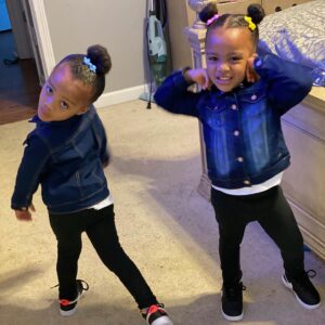 DeShawn Snow Instagram - Happy Birthday to my twin nieces, Ameerah and Ameenah💕 I can’t believe they are 4 years old already.  These girls bring so much joy to my life (and their big brother). I love their different personalities..one is sassy and one is bossy 💁🏽‍♀️ They are the sweetest blessings🥰 @dayum_kayy