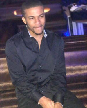 DeShawn Snow Instagram - Happy 23rd Birthday to my oldest son EJ!🎉🎂‼️It’s been my greatest joy to watch you grow and mature into the responsible young man that you are.  Whatever path that you choose after you graduate in a couple months, I know you will be a success💯 My love for you is unconditional and my support is never ending❣️ Everyone show @ejsnow7 some birthday love 🥳