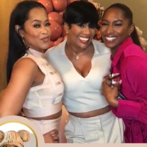 DeShawn Snow Instagram - Had such a fun time at the fabulous baby reveal hosted by @shereewhitfield for her beautiful granddaughter @meccawhitfield_ 🩷🧸🩷 Hair/Mua/Stylist: @designer_elijah_ 
#MeccasWorld #RHOA I