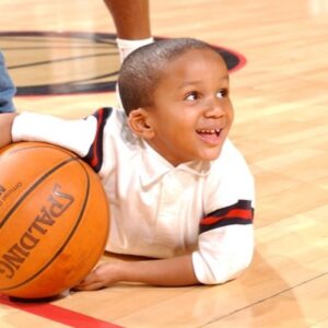 DeShawn Snow Instagram - Happy 23rd Birthday to my oldest son EJ!🎉🎂‼️It’s been my greatest joy to watch you grow and mature into the responsible young man that you are.  Whatever path that you choose after you graduate in a couple months, I know you will be a success💯 My love for you is unconditional and my support is never ending❣️ Everyone show @ejsnow7 some birthday love 🥳