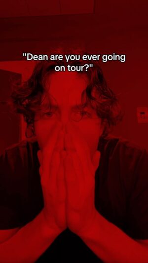 Dean Lewis Instagram - THEY ARE LIVE NOW GO GET THEM LETS GOOOOOOOOO LONDON COPENHAGEN AMSTERDAM 🇬🇧🇳🇱🇩🇰 TIX OUT NOW LINK IN BIO