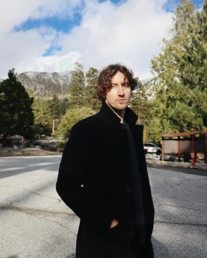 Dean Lewis Instagram - How are you guys feeling about memories? Please tell me below how it’s connected to your life and tell me your stories. The reaction has been unbelievable.