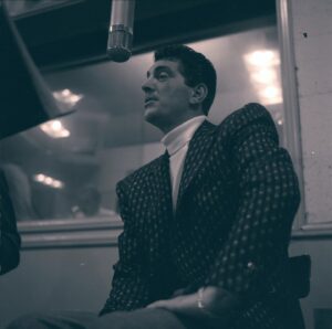 Dean Martin Instagram - Timeless style, Mr. Dean Martin #ootd #DeanMartin #fashionfriday