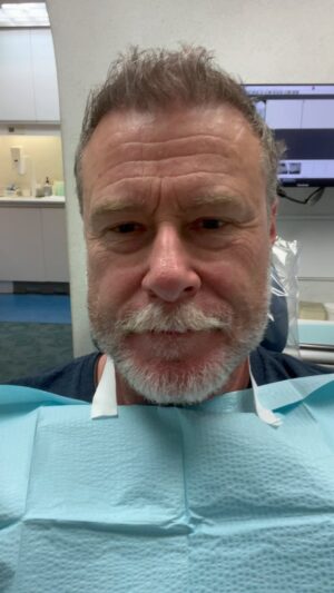 Dean McDermott Instagram - Here we GO!!!! One veneer STAT!!! At my guy Dr Roger Garret at Calabasas Dental Care. He always takes good care of me. 👍🦷 #smile