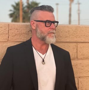 Dean McDermott Instagram - Sometimes ya just gotta embrace your inner Viking!! Special thanks to my buddy Shawn @floyds99barbershop for the killer cut!!! And @lillianlenore for the pics. #viking #cleanandsober #summertime #goldenhour