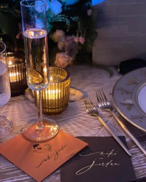 Deanna Diaz Instagram - 𝐂𝐞𝐥𝐞𝐛𝐫𝐚𝐭𝐢𝐨𝐧 𝐨𝐟 𝐋𝐨𝐯𝐞 🫶🏼
•
As I officially begin residency this week, I’m still daydreaming of the most magical wedding this past weekend celebrating the love of two of the best!✨❤️😍
@nikiboo @jordanmailata 
It was perfection!!
#HakunaMailata #loveyouguys