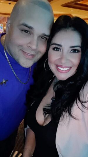 Deanna Diaz Instagram - 𝐁𝐢𝐫𝐭𝐡𝐝𝐚𝐲 𝐋𝐨𝐯𝐞 ❤️‍🔥🥳
•
Before the night ends, sending the biggest birthday shout out to the person who has me grinning from ear to ear … te amo @mannyfromphilly #happy40th #newdecade #bestdecade 🥳🙌🏽
