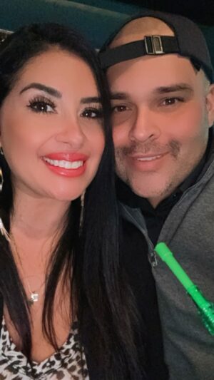 Deanna Diaz Instagram - Happy Valentines Day mi amor 😍. Eres el amor de mi vida. May God continue to bless us with many more years together. I love youuuuuuu