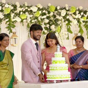 Deborah Doris Fell Instagram - ❤️
.
.
.
#family #familytime #familygoals #happyfamily #love #style #wedding #partywear #hyderabad