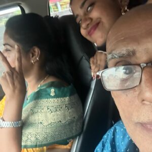 Deborah Doris Fell Instagram - ❤️
.
.
.
#family #familytime #familygoals #happyfamily #love #style #wedding #partywear #hyderabad