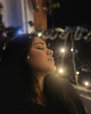 Deborah Doris Fell Instagram - Page 1 of 366 💋

•

A New Year is not just about starting something new. It’s also about putting the past behind along with the tears, triumphs and challenges. It’s about clearing up mental space for new adventures and knowledge. So, be an empty cup and fill it with gold ✨♥️

Here’s wishing you all a Blessed and a prosperous New Year 2024
Sending lots of love and light your way! ♥️✨

•

#blessedbeyondmeasure #godsdaughter #deborahdorisfell #bossbabe #loveyourself #loveyourbody #loveothers #bekind #angelic #angloindian #newyear2024 #january #hyderabad #india #winterfashion #winters