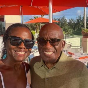 Deborah Roberts Instagram - Summer sigh…a long…and deep, exhale.