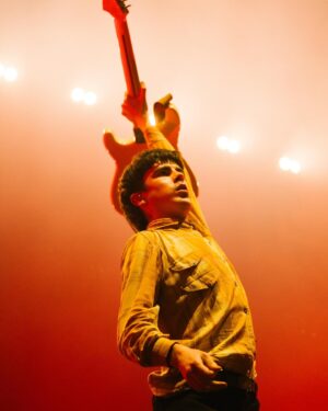 Declan McKenna Instagram - 🤯
📸 @rorybarnes_