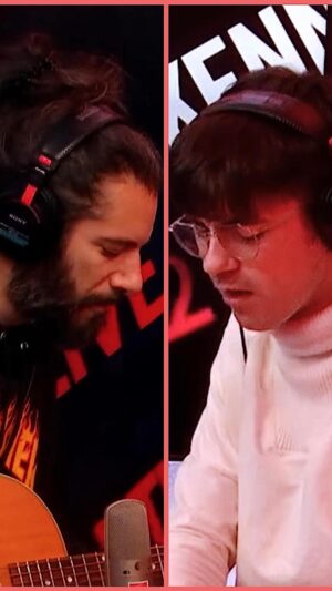 Declan McKenna Instagram - Tame impala - Feels Like We Only Go Backwards

Cet artiste est l’un de mes plus gros coups de cœur. J’ai tellement de chance de pouvoir partager des moments aussi privilégiés avec ces artistes. 
J’aimerais, comme vous savez le faire d’habitude, une tonne d’emoji dans les commentaires pour @thedeclanmckenna ❤️

Thank you Declan for this moment 🙏

(Et puis cette chanson…🖤)