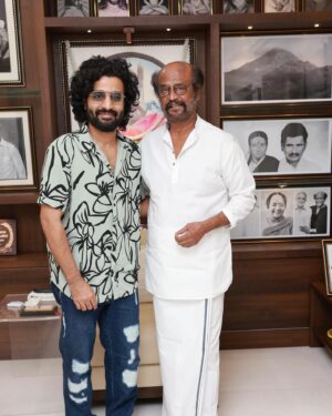 Deepak Parambol Instagram - #Thalaivar❤
