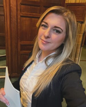 Dehenna Davison Instagram - Heading into the Commons Chamber for PMQs, where I’ve got a question today. Tune in at 12pm to see it!