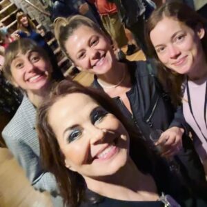 Deirdre Lovejoy Instagram - Happy Closing to the POTUS cast at the Geffen Playhouse last night in LA. Thanks ALL and see you round the block… #photo #theatre #closing #closingnight #potus #livetheatre #love #joy #comedy #fun #funny