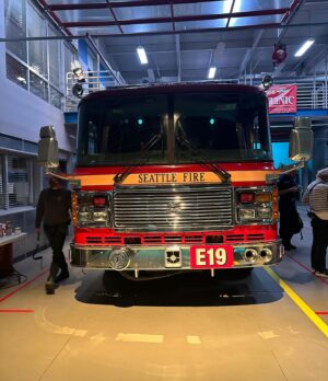 Deirdre Lovejoy Instagram - I had a lot of fun filming a guest spot on @station19 in January… it’s airing tonight on ABC 10 pm EST - DIRECTED by my long time pal @tessasimages #fun #love #joy #actor #director PS THANKS @timransom #station19 #abc #BTS