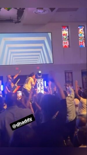 Deitrick Haddon Instagram - All my day ones know exactly what this is! WHO can tell me what album this song is on? This brought back so many memories!! #imsaved #deitrickhaddon

My new album “One Night in California “ drops on MAY 17th!!
Presave now!!