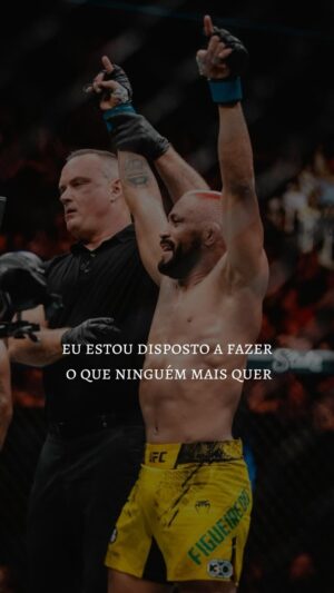Deiveson Figueiredo Instagram - Nunca desista ou se renda!!!

Lá na frente existe desafios que te fará grande.

@jogueblaze 
@lifestrongenergydrink 
@prime_esportes_tatame 
@gavresorts 
@teamfigueiredo.ofc