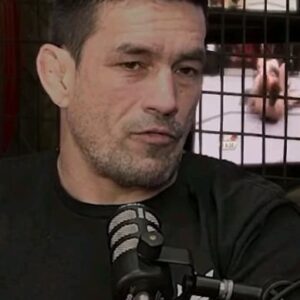 Demian Maia Instagram - 🇧🇷: A diferença entre aqueles que conseguem e aqueles que não
🇺🇲: The difference between those who achieve it and those who don't 

@kingzkimonos @oantiacido