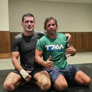 Demian Maia Instagram - Thanks for the training @urijahfaber ! 

@kingzkimonos