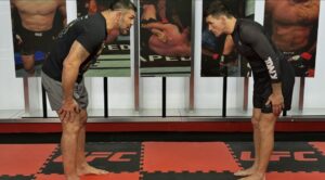 Demian Maia Instagram - Um dia no tatame com o mestre @demianmaia !
Tem coisa nova pintando no @ufcfightpassbr 
Da para encarar ?!