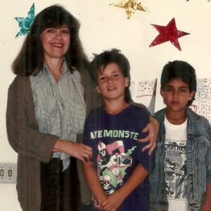 Demian Maia Instagram - 🇧🇷 Você foi minha segunda mãe. Influenciou minha formação como pessoa, ajudou a construir nossa academia. Foi uma babuska para meus filhos como sua mãe foi para mim. Descanse. Obrigado por tudo Dina Schvetz.

🏴󠁧󠁢󠁥󠁮󠁧󠁿 You were my second mother.  You influenced to build me as a person, build our academy. You were a babuska for my kids like your mother were for me. Rest. Thanks for everything Dina Schvetz.