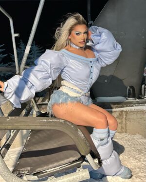 Denali Instagram - Snow bunny ❄️ 

Fit by @howiebofficial 
Hair by @wigsyouwant 
Shots by bestie @grahawley