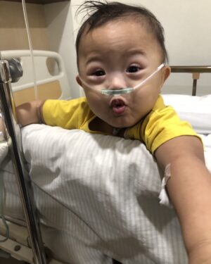 Denaya Bintang Azmi Instagram - Diinfus aja masih pecicilan🙈🙃