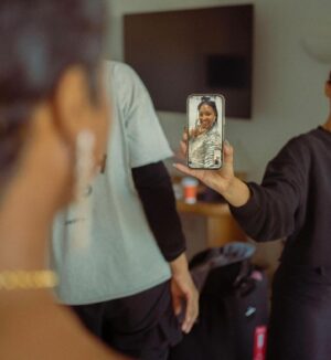 Denée Benton Instagram - SAG style diary with @essence ❤️‍🔥
Thank you lovely @coreytstokes for having me and @solangefranklin for bringing this fly vision together with your endless finesse. 

shot by: @mahaneela.jpg
story by: @robynmowatt
stylist: @solangefranklin
hair: @hairbygeo
makeup: @kellybellevue
manucurist: @stcrea_studio
styling assistants: @douglasmwright, @orexolu, Olivia Bannock
gown:@christopherjohnrogers 
earrings/rings/anklet: @brionyraymondnewyork 
necklace: @almasikafinejewellery 
shoes: @gianvitorossi
clutch: @bulgari 
Custom Tailoring: @kerryphelandesigns