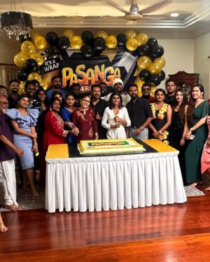 Denes Kumar Instagram - Pasanga series mark a significant milestone as we wrap up filming for the 100th episode of the Pasanga 2 series. This achievement is truly historic and I am filled with immense gratitude for everyone who has been a part of this incredible journey. Firstly, I want to express my heartfelt thanks to @astromalaysia @astroulagam for believing in Pasanga team and providing this opportunity 🙏🏻

I am deeply appreciative of @deneskumar_ Sir and @vimalaperumal6 ❤️😇for this opportunity, support and guidance throughout this entire journey ❤️

I am grateful for our exceptional director @shalinibalasundaram @sathish_natarajan and the entire cast, who have delivered Amazing performances episode after episode. Each member of the team has played a important role, bringing their characters to life with passion and dedication 🔥💪🏻

We completed the filming of all 100 episodes within a remarkable span of just 120 days.As we gathered to celebrate this occasion with a countdown and cutting of the cake, tears rolled down our eyes. We thought of the challenges we faced along the way. Yet we successfully work as a team to reach this incredible milestone together.

I am truly honored to have been a part of this extraordinary project, and I cannot wait to share more updates with all our viewers. Stay tuned as we continue to bring you more from the world of Pasanga 2. Thank you everyone for your unconditional love and support❤️✨

Cake by @fancycustomcake 
Lunch by @juniorkuppannamy 
Dinner @ohyeahbananaleaf