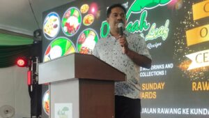 Denes Kumar Instagram - GRAND OPENING RESTAURANT OH YEAH Banana Leaf 
RAWANG BRANCH

DATE: 19 MAY 2024

WATCH FULL LIVE VIDEO IN MKU MALAYSIA KALAI ULAGAM FACEBOOK PAGE 

#mkuMalaysiaKalaiUlagam #MKU #mkualwaysforyou #malaysia #KalaiUlagam
#OnlineMedia #bananaleafrice #bamboobriyani #ohyeahbananaleafrestaurant #indiancuisine #indiandelicacy #southindian #food #authentic #shellout #seafoodA