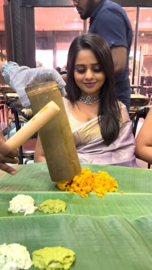 Denes Kumar Instagram - OH YEAH BANANA LEAF RAWANG 😍 || 

Heartiest congratulations to @deneskumar_ ane & @vimalaperumal6 akka for your grand opening 🎉. We wish you more success in all your efforts 🫶🏽.

Come and enjoy the perfect taste of bamboo briyani now at Rawang ( after Petronas - just before AEON Rawang). Their Fish Head Curry was my favourite choice and you guys should try it too. 

#foodie #foodlover #bamboobriyani #ohyeahbananaleafrawang #briyanilover #tamiletchumy