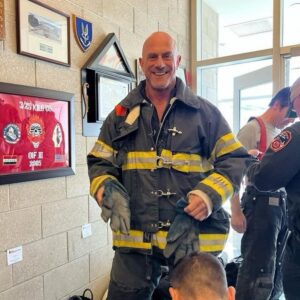 Denis Leary Instagram - The Rescue Me Reboot cast is off the charts. So many great moments during our @learyfirefighters @fdnyfoundation event Friday to raise $ for fire depts across America. You can still donate at link in bio. @chris_meloni @therealmariskahargitay @adamferrara @bobby1960 #billycrudup #brianwilliams #stevebuscemi #internationalfirefightersday