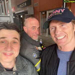 Denis Leary Instagram - The Rescue Me Reboot cast is off the charts. So many great moments during our @learyfirefighters @fdnyfoundation event Friday to raise $ for fire depts across America. You can still donate at link in bio. @chris_meloni @therealmariskahargitay @adamferrara @bobby1960 #billycrudup #brianwilliams #stevebuscemi #internationalfirefightersday