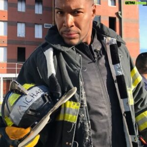 Denis Leary Instagram - The 7th Annual Denis Leary FDNY Firefighter Challenge is two days away.  Help us help firefighters across the country get much needed new equipment, vehicles, facilities and training.  Our event motto We Can Be Heroes - Just For One Day means you can too.  Donate through link in bio. @learyfirefighters @fdnyfoundation @fdny