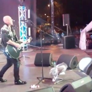 Denis Maydanov Instagram - Спасибо за приём, Ступино! 

Ещё раз с большим удовольствием поздравляю всех горожан с Днём города! Спасибо за то, что вчера пели вместе со мной каждую песню! За шикарный, замечательный совместный вечер!

Отдельная благодарность Главе ГО Ступино Сергею Мужальских @sergey_muzhalskikh за организованный праздник для жителей! Это был отличный День города! 🌟💥

#ДенисМайданов #ДеньГорода #Ступино