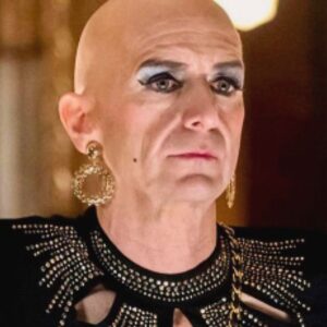 Denis O'Hare Instagram - Dimanche soir 23 juin Colors exceptionnel au Splendid avec en guest l’acteur international francophone Denis O’Hare ⭐️

Avec 50 ans de carrière, un Tony Award et à son actif plusieurs shows à Broadway et à Londres (dont Cabaret et les trois dernières comédies musicales de Stephen Sondheim), 100 films au cinéma dont Swallow, Sans un bruit, Largo Winch, 21 Grammes ou Dallas Byers Club et de grands rôles dans les séries Les Experts, This is Us, American Horror Story, New York Unité Spéciale, True Blood et American Gods, Denis O’Hare est un acteur de référence du cinéma hollywoodien.

Il joue actuellement dans la nouvelle saison de Big Little Lies pour HBO, aux côtés de Meryl Streep et Nicole Kidman.