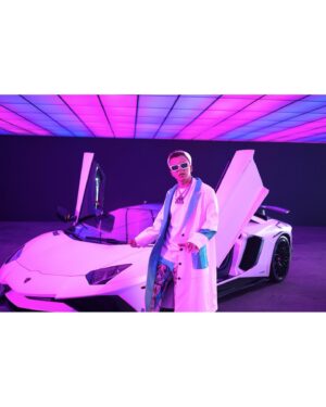 Denis Vasilenko Instagram - BTS x trap heroine 🐸 альбом уже 12-ого. Пока из синглов вы слышали 2 из 5 трэп треков и 1 из 5 из кантри поп части. Основная реггетон часть (7 песен) упадет на вас уже с альбомом и для меня это огромный эксперимент 🐸 настраиваемся на летние вайбы