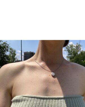 Denisa Barešová Instagram - midsummer drops

safe space - charging my moonstone necklace handcrafted on demand by @natungbee - my trusty whisk turning into shape of heart by all the love i put in baking - weekly sunday visit - feeling it all on the 21st - walking beauty - selfcare always -

#prague #moonstone #midsummer #soltice #love #baking #bakehouse #sister