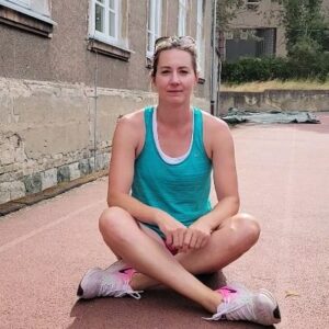 Denisa Helceletová Instagram - 1 část.... typy dětí, které potkáváme na kempech 
.
@kempvitezu 
.
#typydeti #dětí #nálada #léto #sranda #zábava #sportovnikempy #kempy #sport