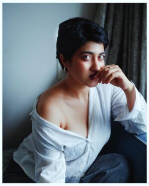 Denisha Ghumra Instagram - I drink dew for wine, and hearken to
The voices of the birds, and dance
To the rhythmic swaying of the grass.

I am the lover’s gift; I am the wedding wreath;
I am the memory of a moment of happiness;
I am the last gift of the living to the dead;
I am a part of joy and a part of sorrow.
——-
In frame - @denishaghumra_official 
Styled by - @pushtiiii__ 
Shot by - @haritosh.bhatt